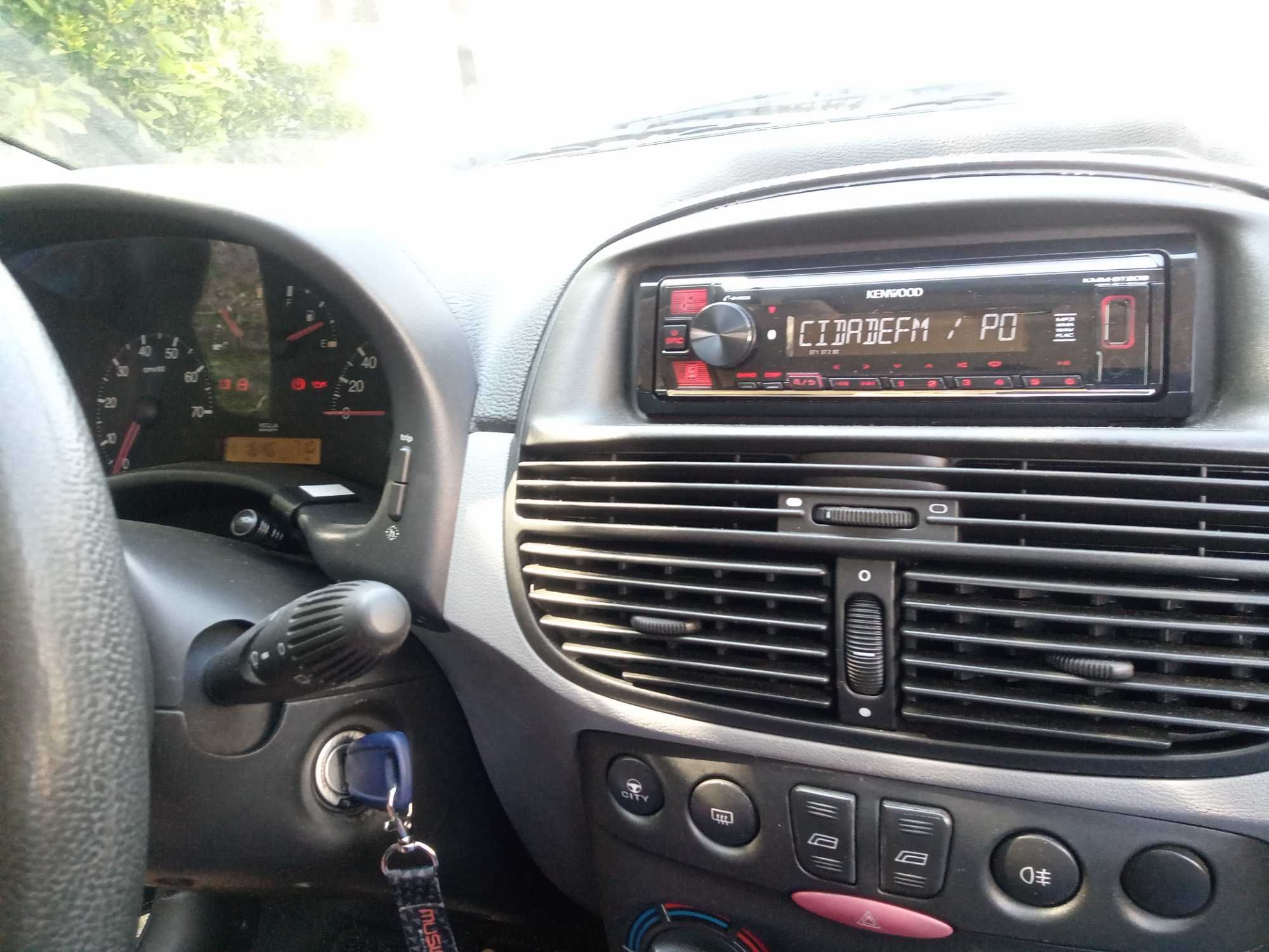 Fiat Punto 1.2 8v ano 2000