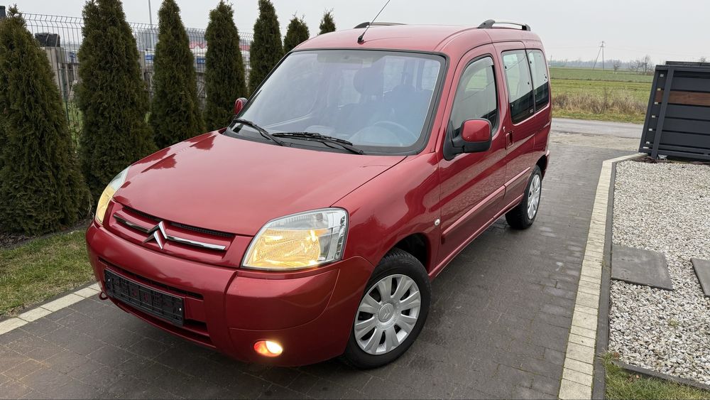 Citroen Berlingo 1.6 benzyna 109 km super stan