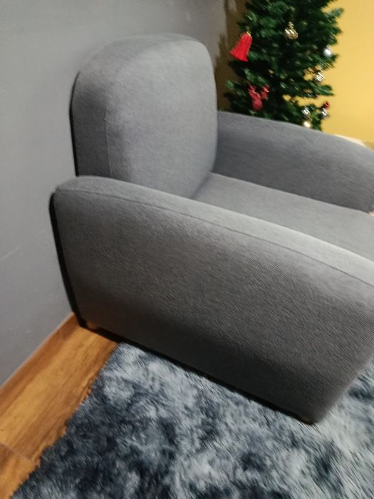 Poltrona  usada como Nova