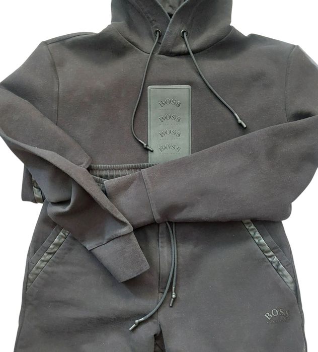 Hugo Boss x Anthony Joshua komplet dresowy męski r. L