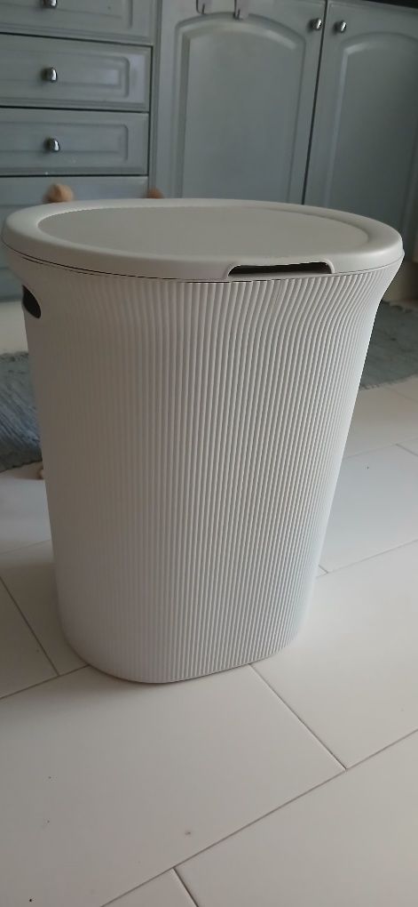 Cesto roupa branco
