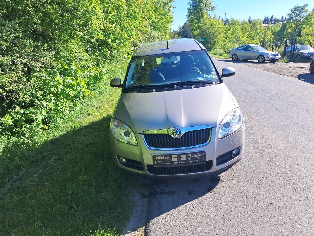 Skoda Roomster 1,6 benzyna