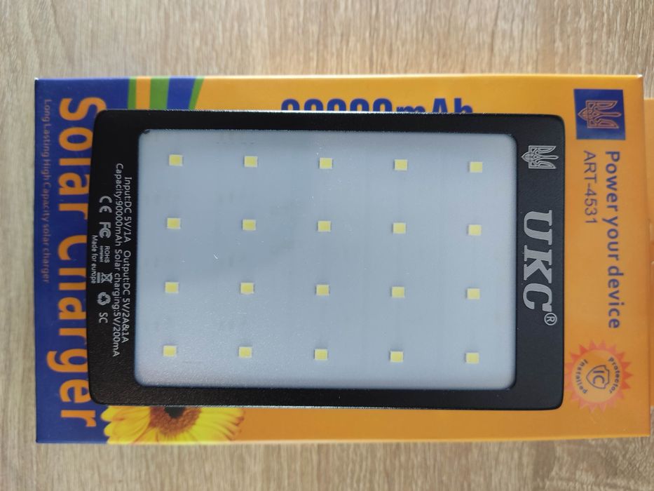 Повербанк Solar 90000 mAh с сонячною панелью та ліхтарем 4531