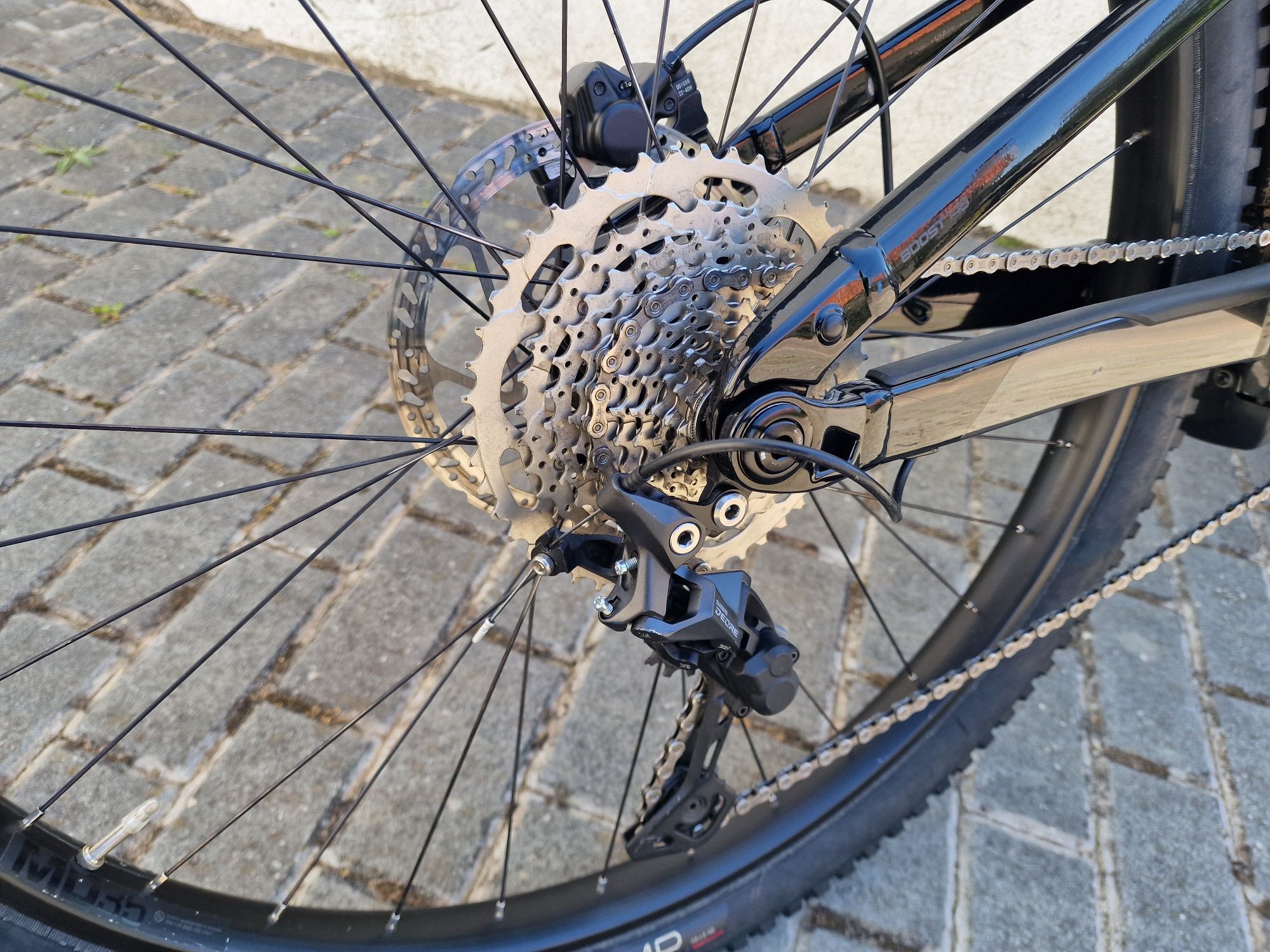 Trek Powerfly FS4 (E-Bike) com suspensão total