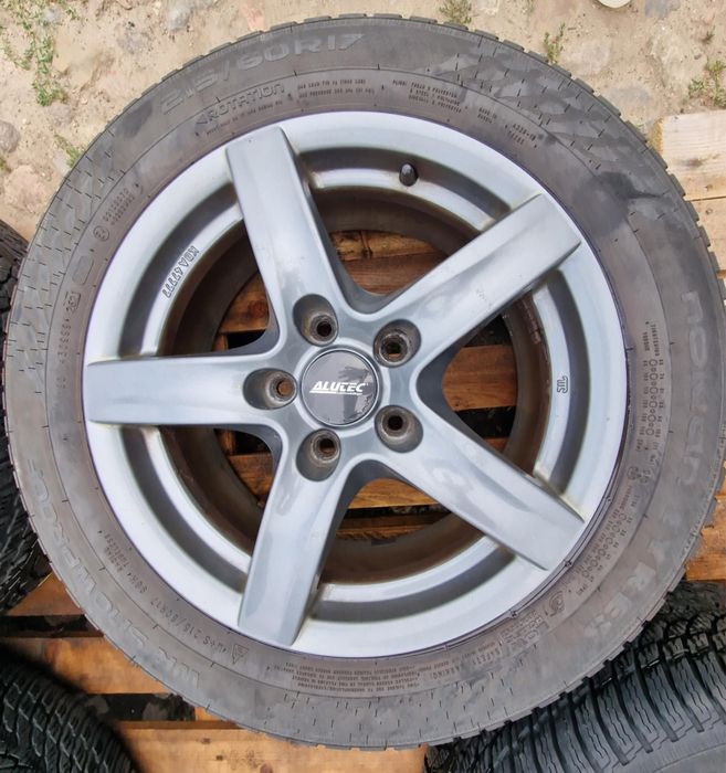 Felgi aluminiowe 17" 5x120 z oponami Nokian 215/60 R17