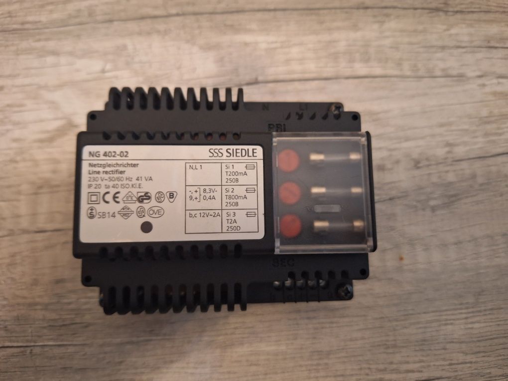 Prostownik Sieciowy Siedle NG 402-02