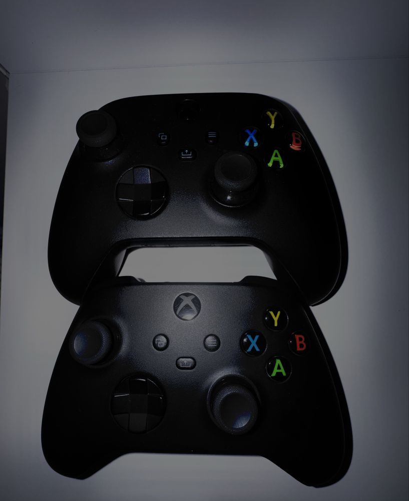 Xbox Series X + 2 pady + FIFA | Stan bardzo dobry | NA GWARANCJI