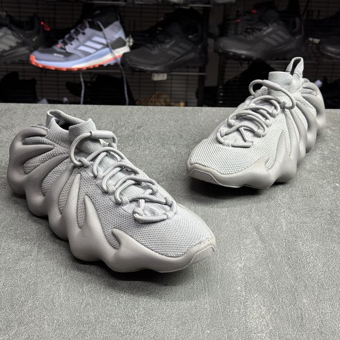 Сірі кросівки Adidas Yezzy ОРИГІНАЛ 100% 45 р