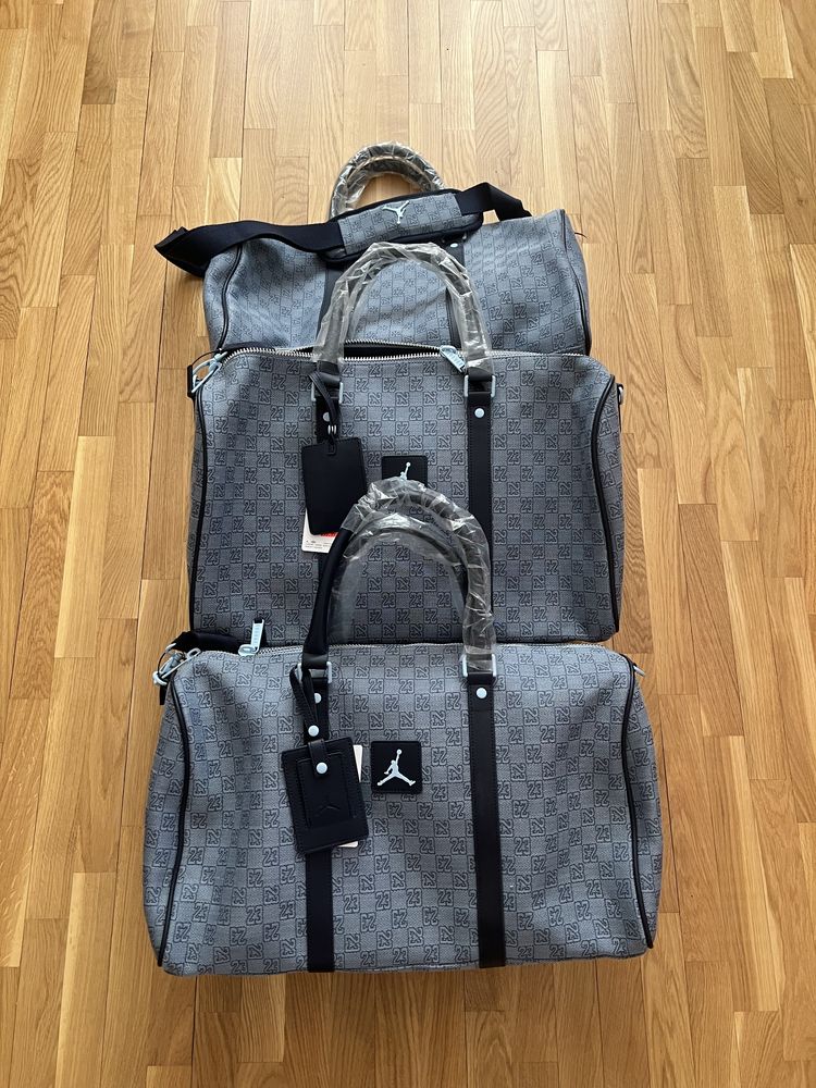 Сумка Jordan monogram duffle bag нова