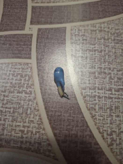 Продам конденцатори