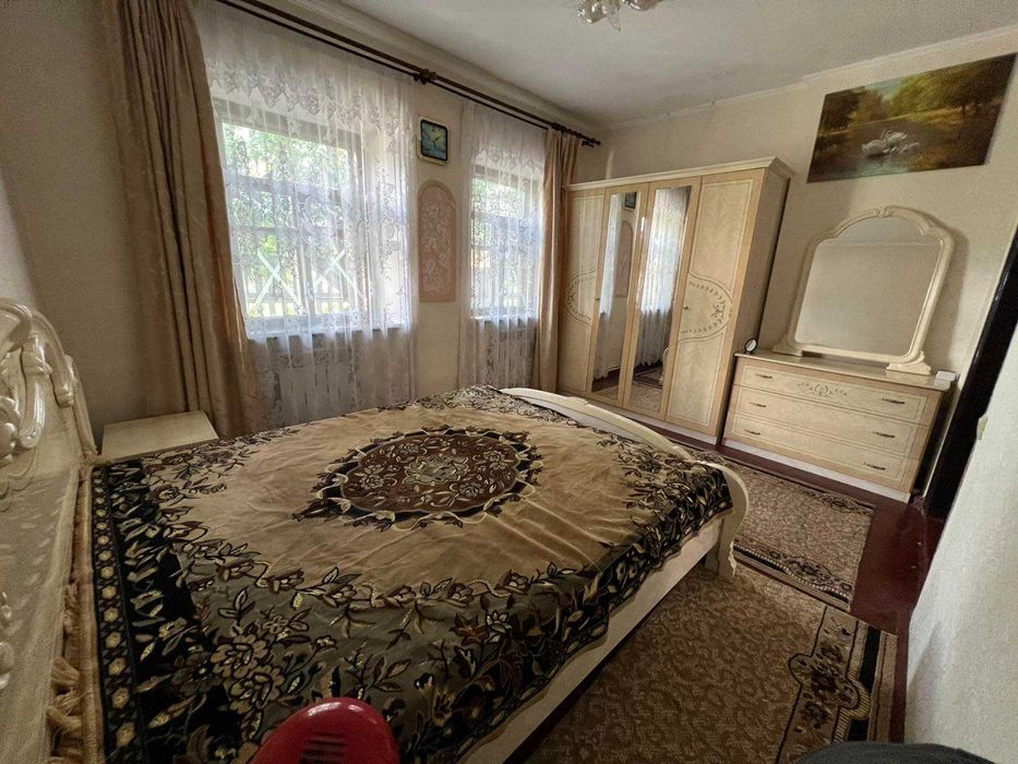 Продам будинок на 12 кварталі, зручна локація