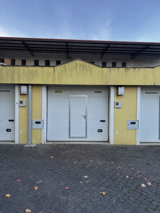 Garagem / Pequeno armazem