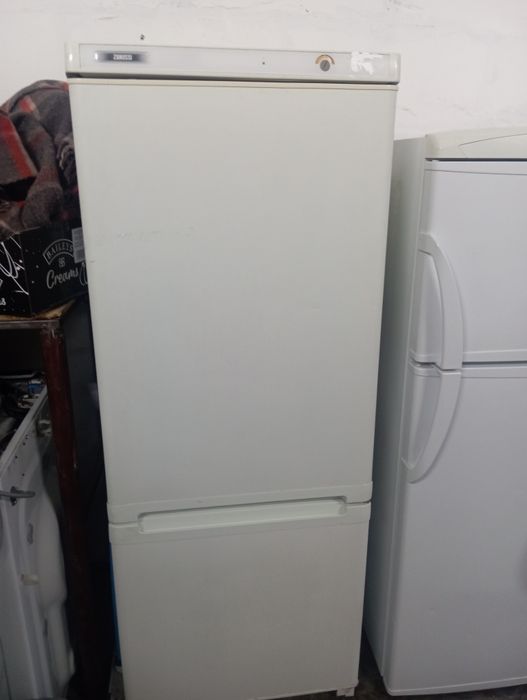 Lodówka Zanussi 150 cm , transport gratis