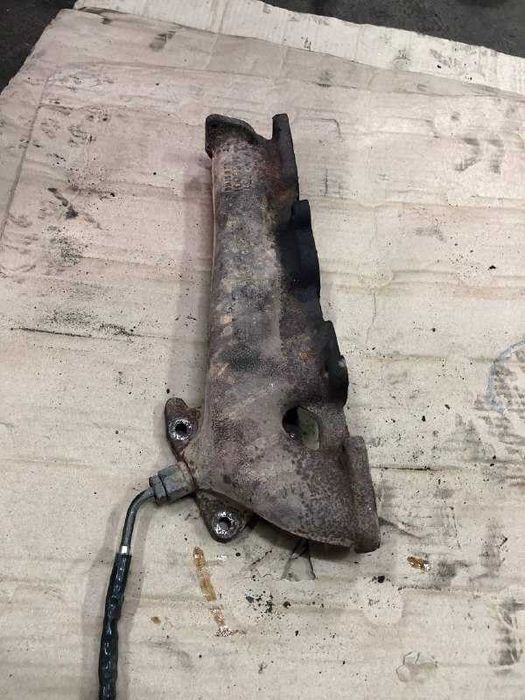 Колектор випускний OM 651 для Mercedes Vito б\в