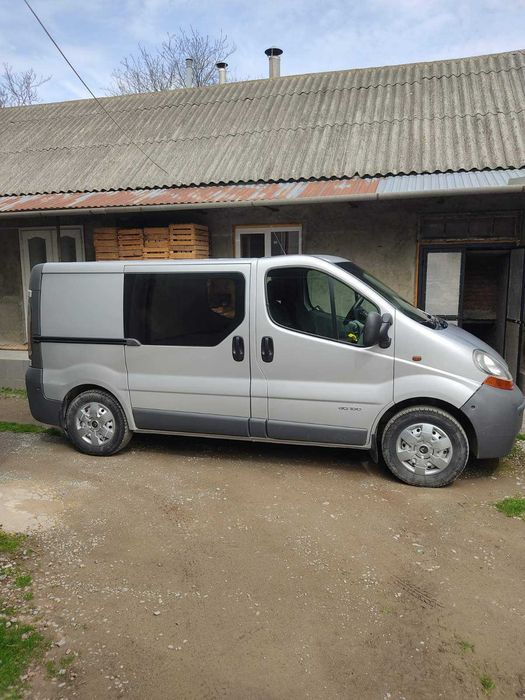 Рено трафік грузопасажир