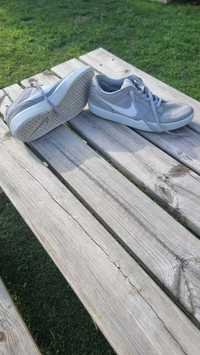Sapatilhas Nike tamanho 45