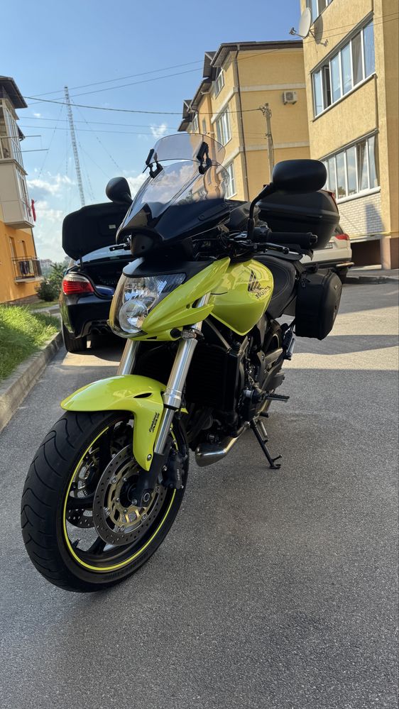 Honda CB600FA Hornet
