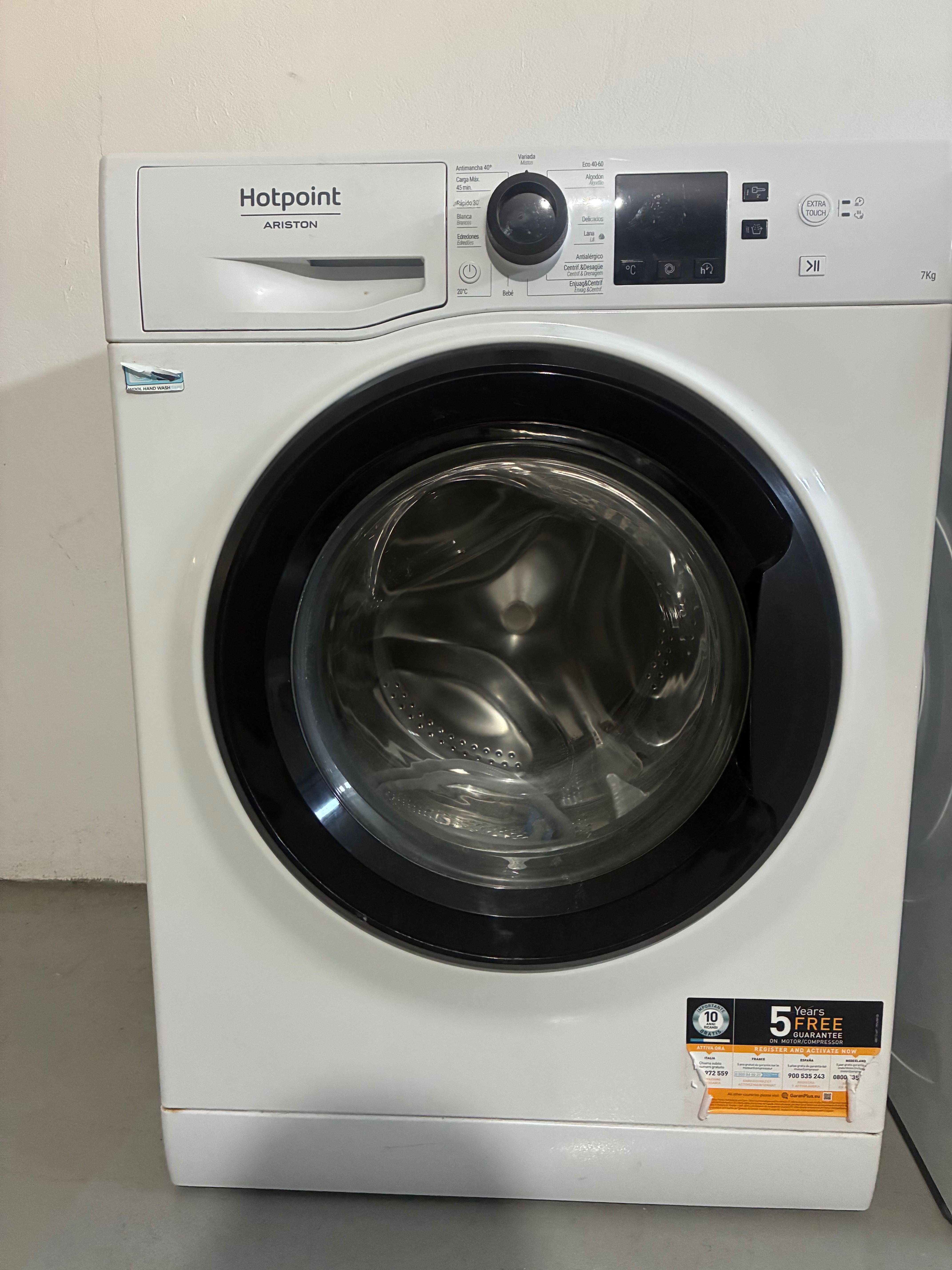 Máquina Roupa Hotpoint Ariston