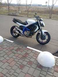 Мотоцикл Suzuki Gladius