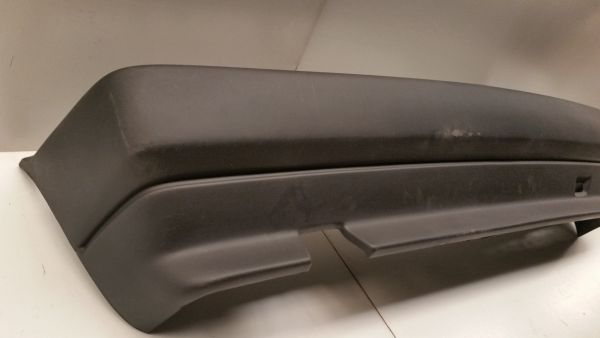 Pára-choques trás FIAT Uno (146_)