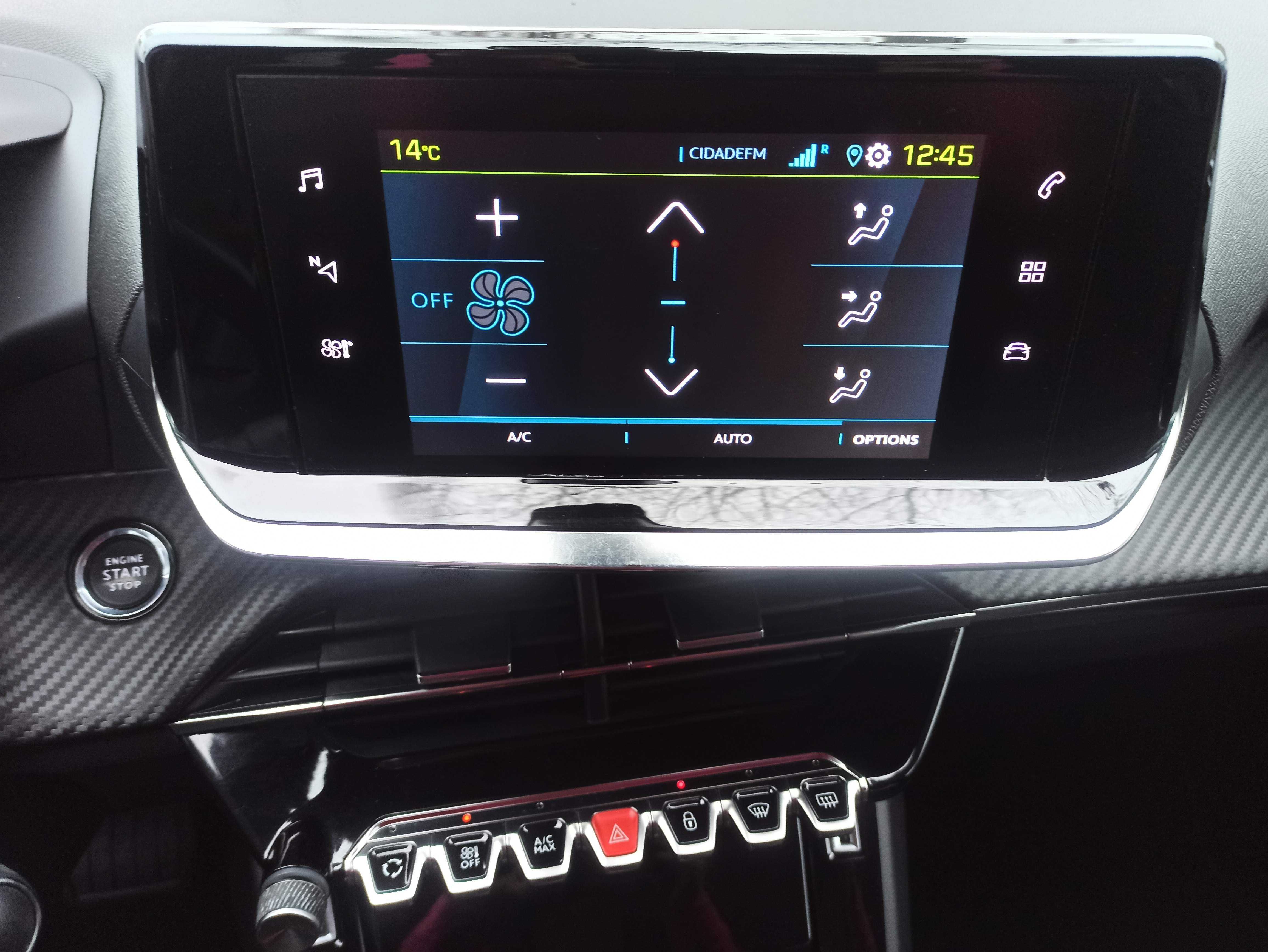 Peugeot e-208 Elétrico 50Kwh Allure (IVA Dedutivel)