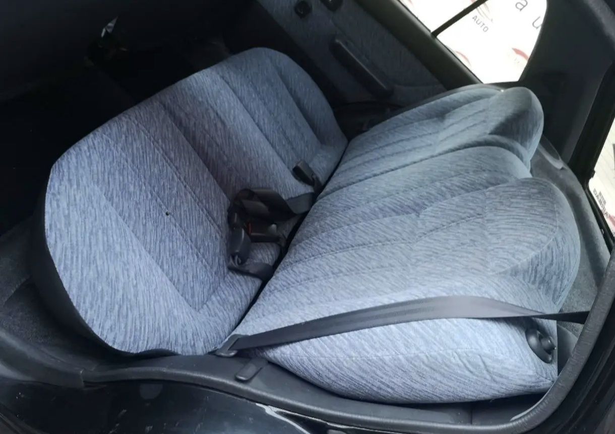Daihatsu Charade 1.3 16v com 140mil kms