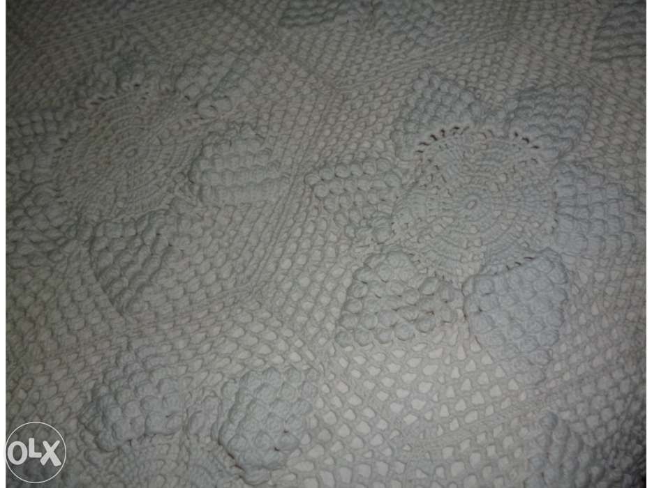 Colcha de cama de casal feita em croché