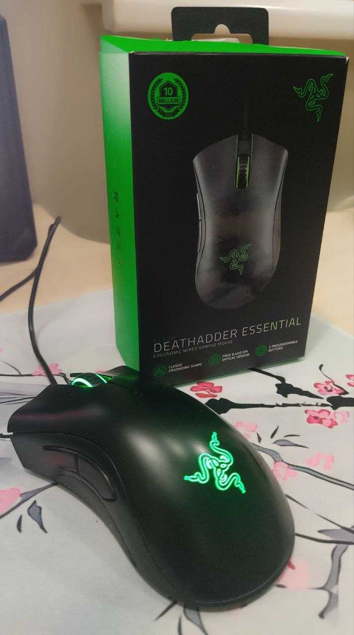 Игровая мышь Razer DeathAdder Essential