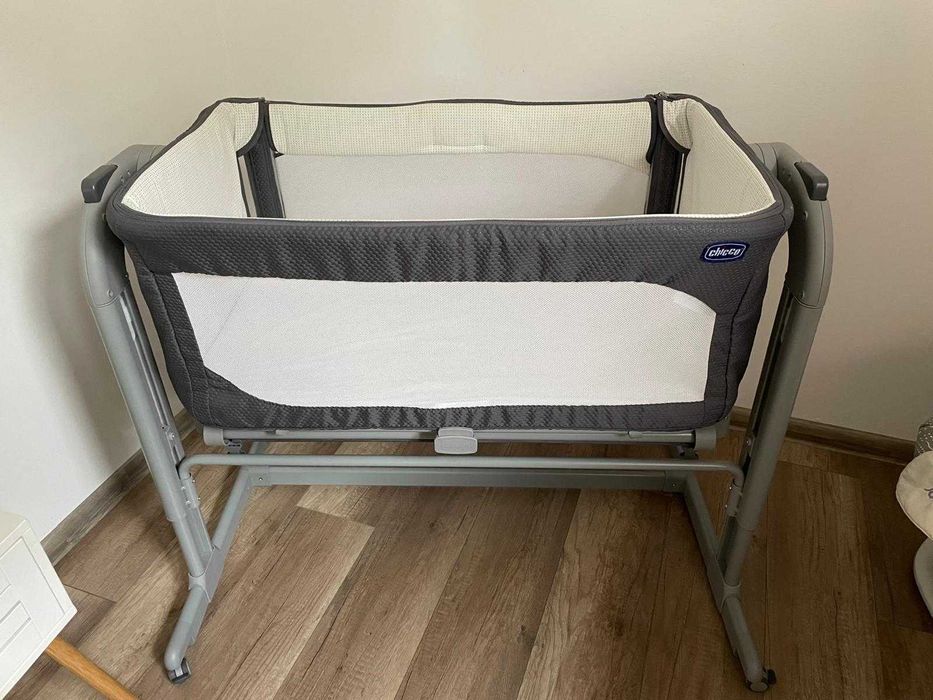 Łóżko Chicco NEXT2ME MAGIC MOON GREY+Karuzela+Projektor