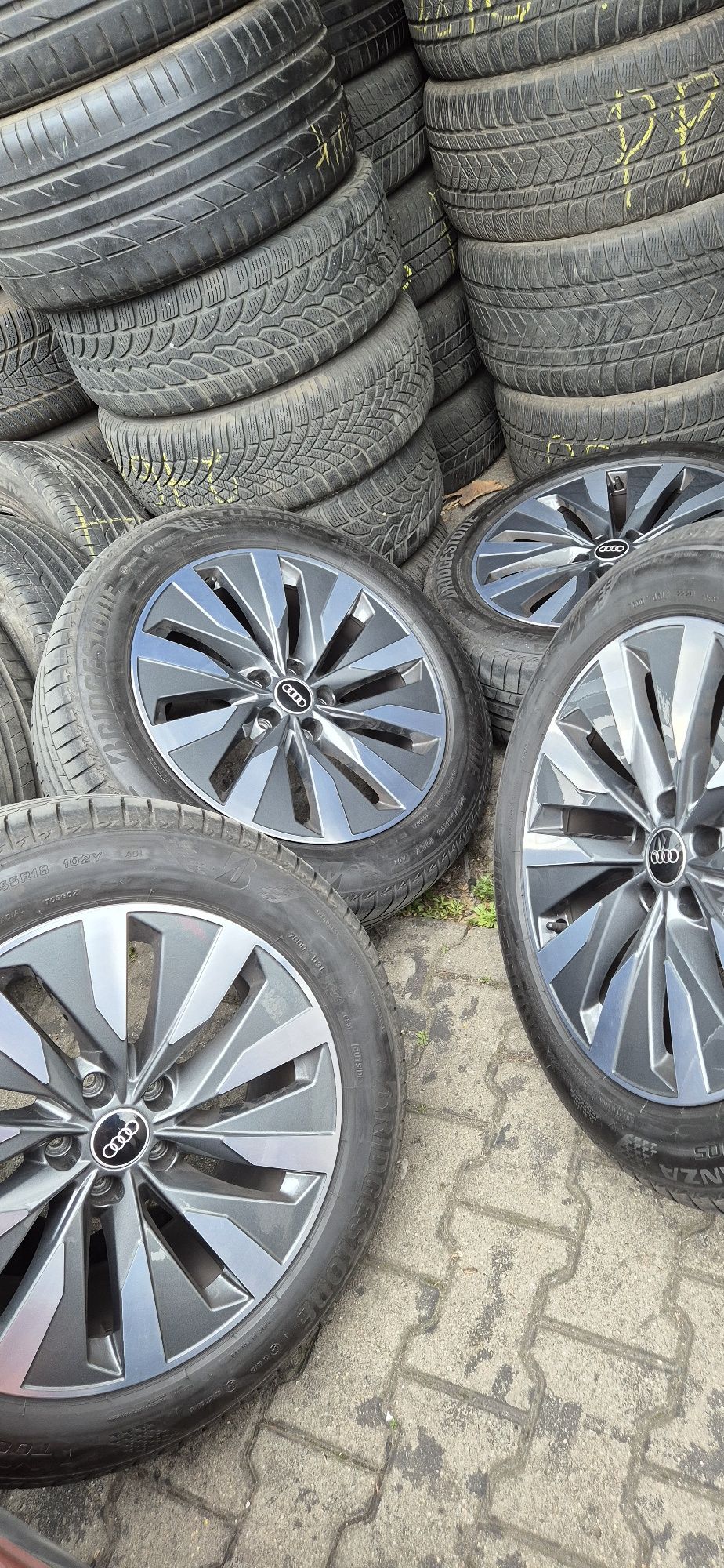 Kpl.alu i felg do Audi A6 18cali oryginalne