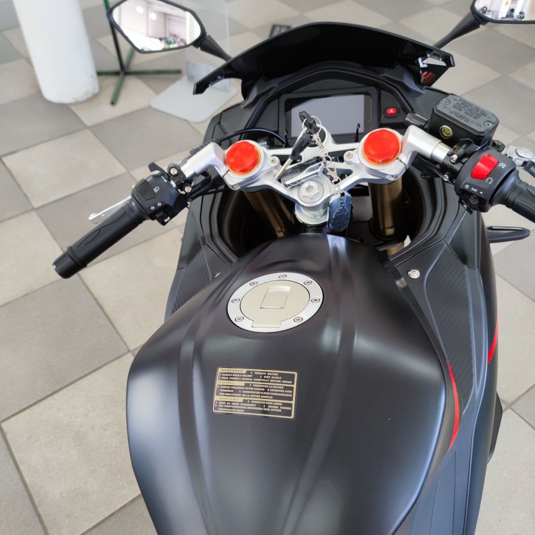 Мотоцикл Spark SP300RS-2