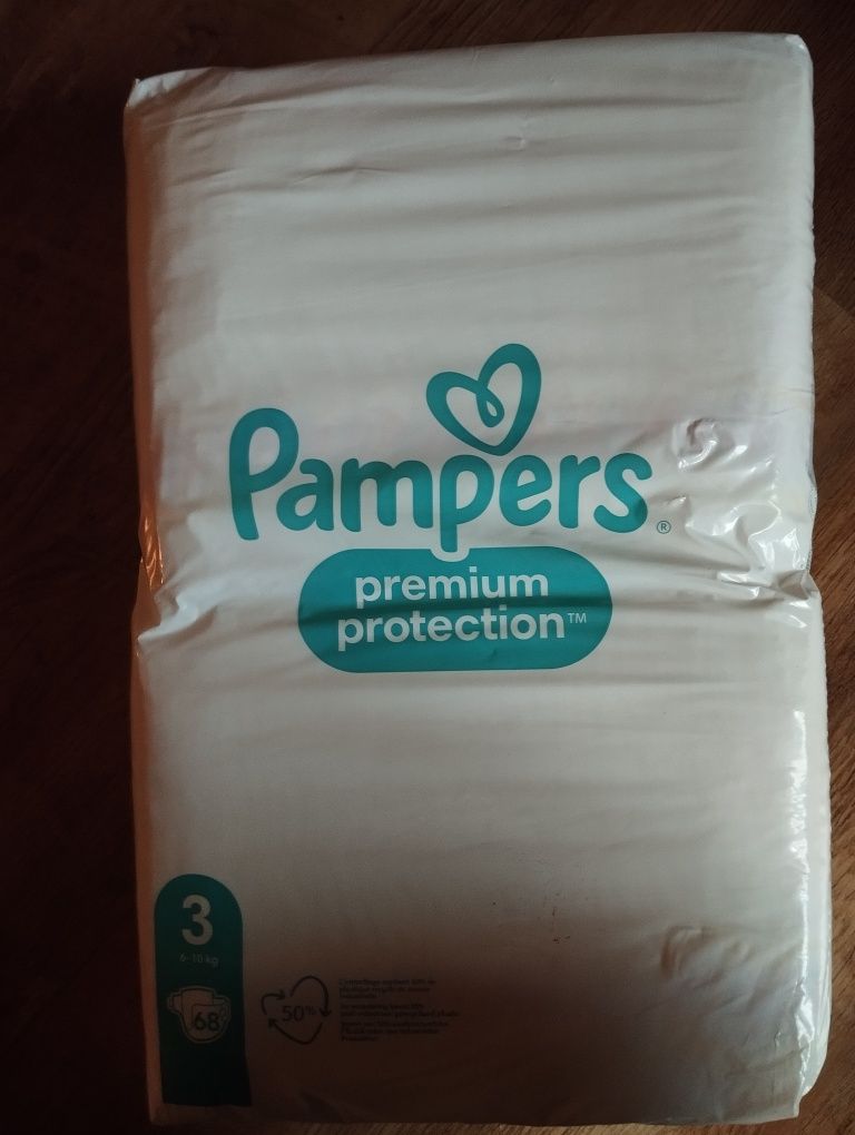 Подгузники Pampers Premium Protection 3