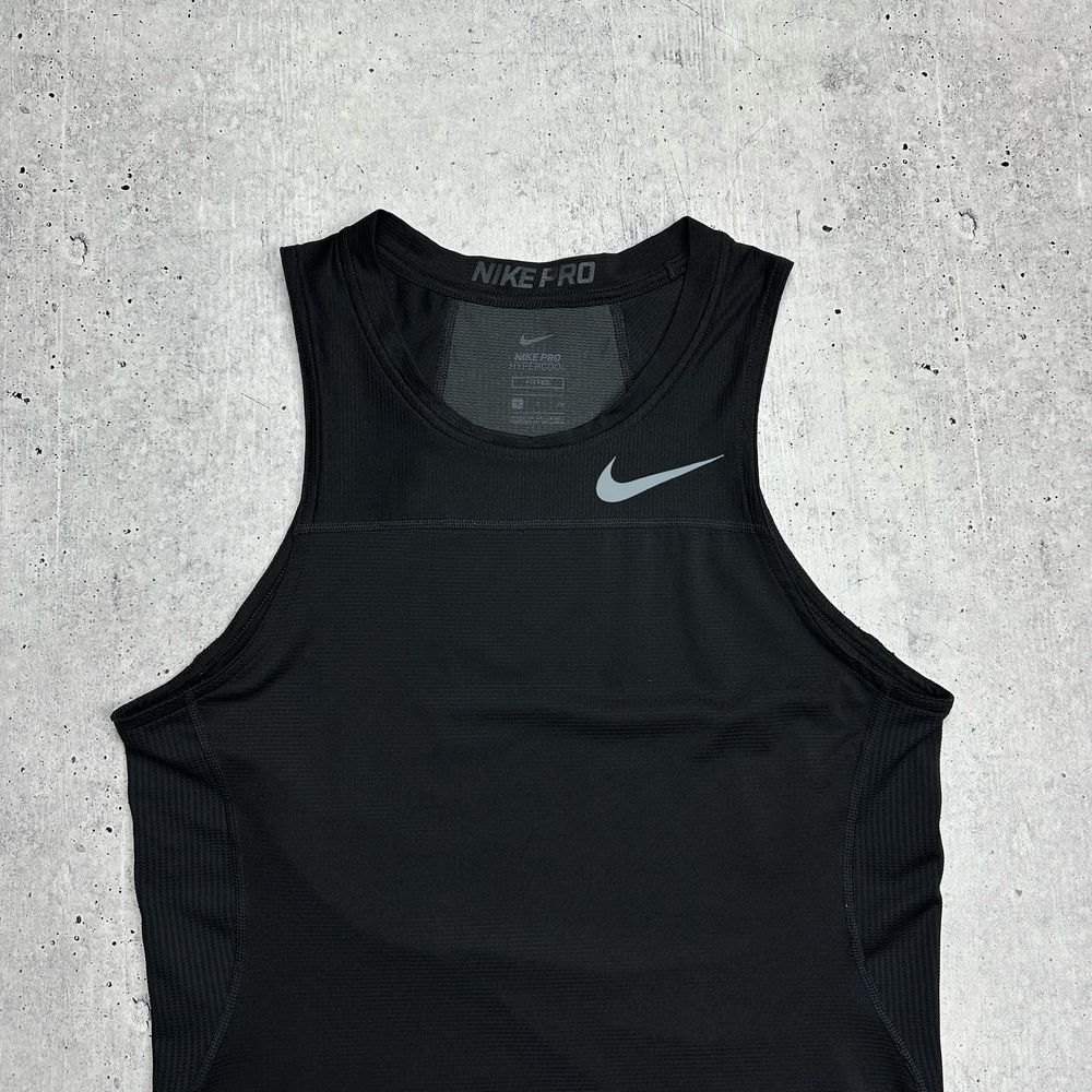 Спортивная майка Nike Pro Hypercool размер S
