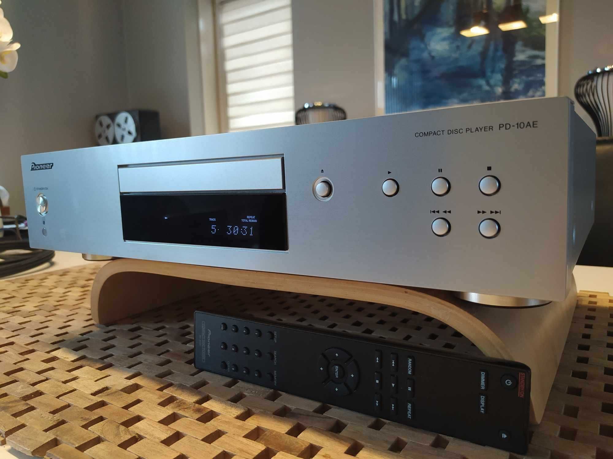 Amplituner Pioneer SX 20  +  Pioneer PD-10AE - Odtwarzacz CD