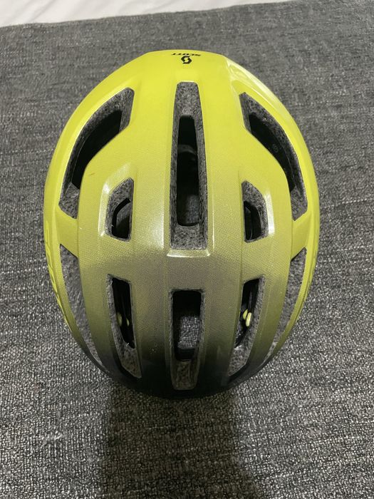 Capacete Scott com Mips