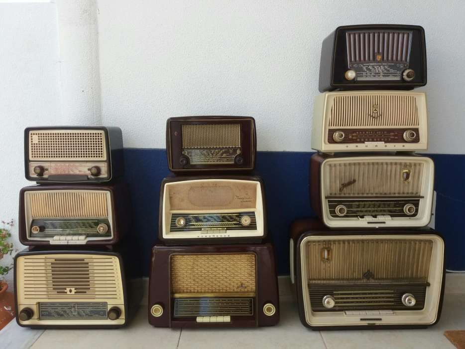 Rádio antigo/vintage válvulas