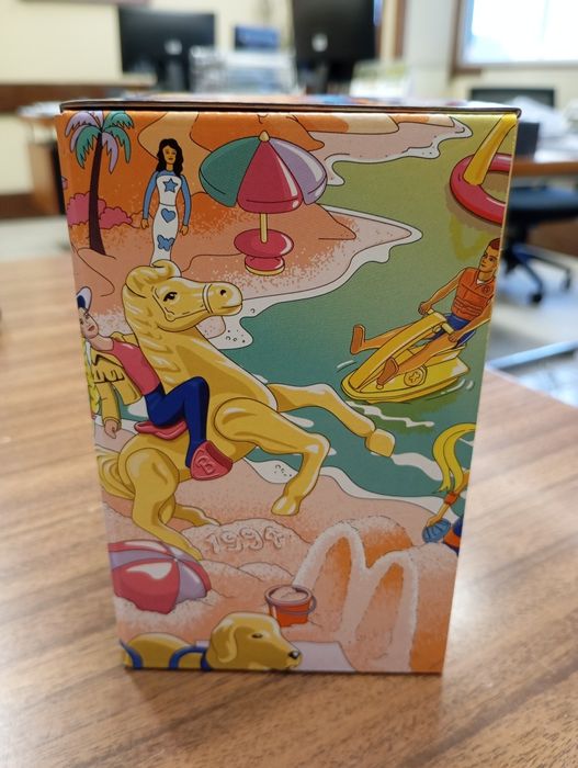 Copo McDonald's Barbie Novo