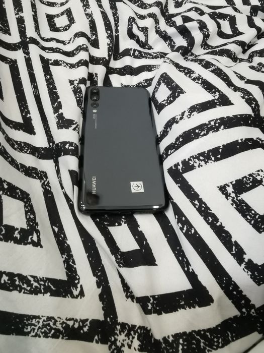 Huawei p20 pro 6gb/128gb Stan bardzo dobry