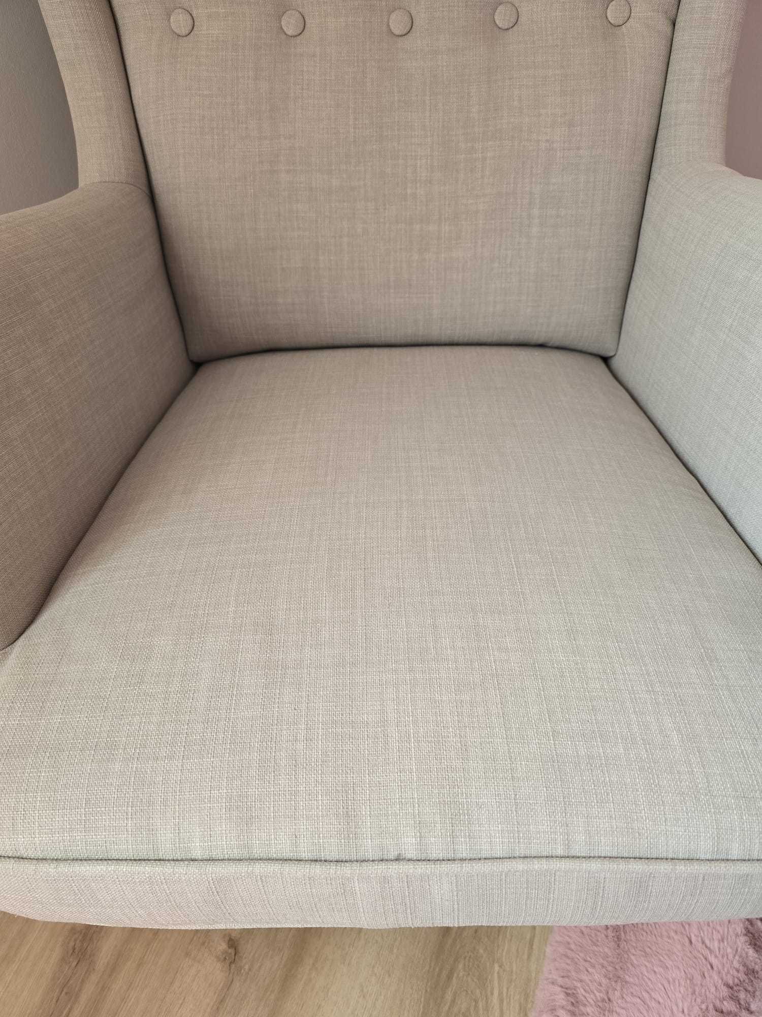 Cadeirão IKEA Strandmon