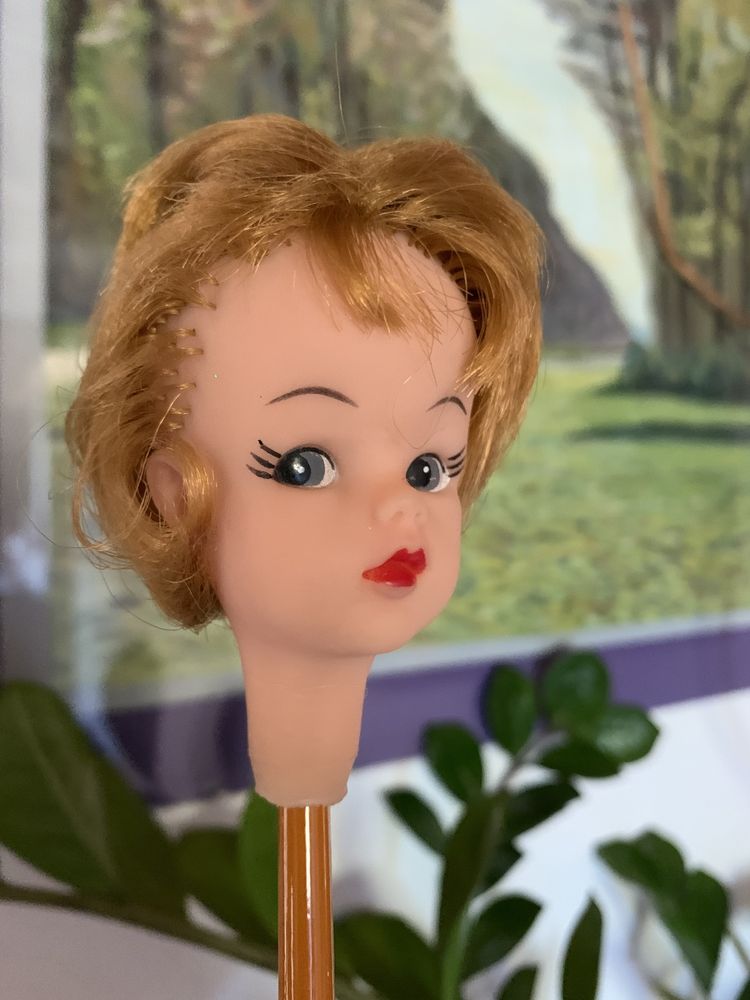 Głowa klonik lalki typu Sindy Pedigree vintage