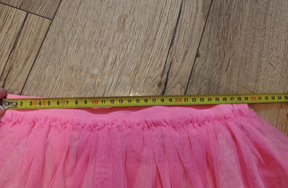 Różowa tiulowa spódniczka r.134/140 H&M