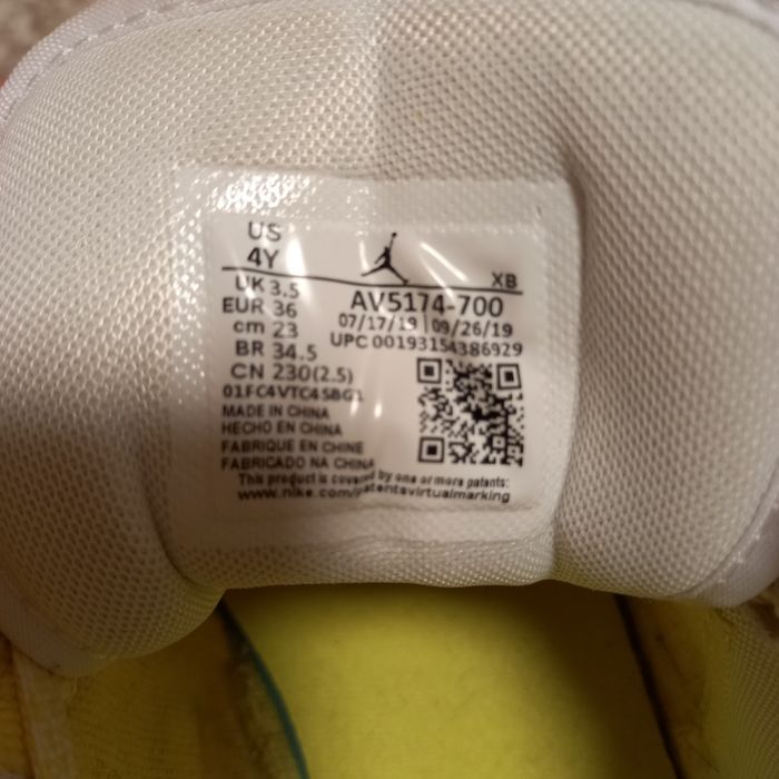 Кросівки ,Nike  23.5см