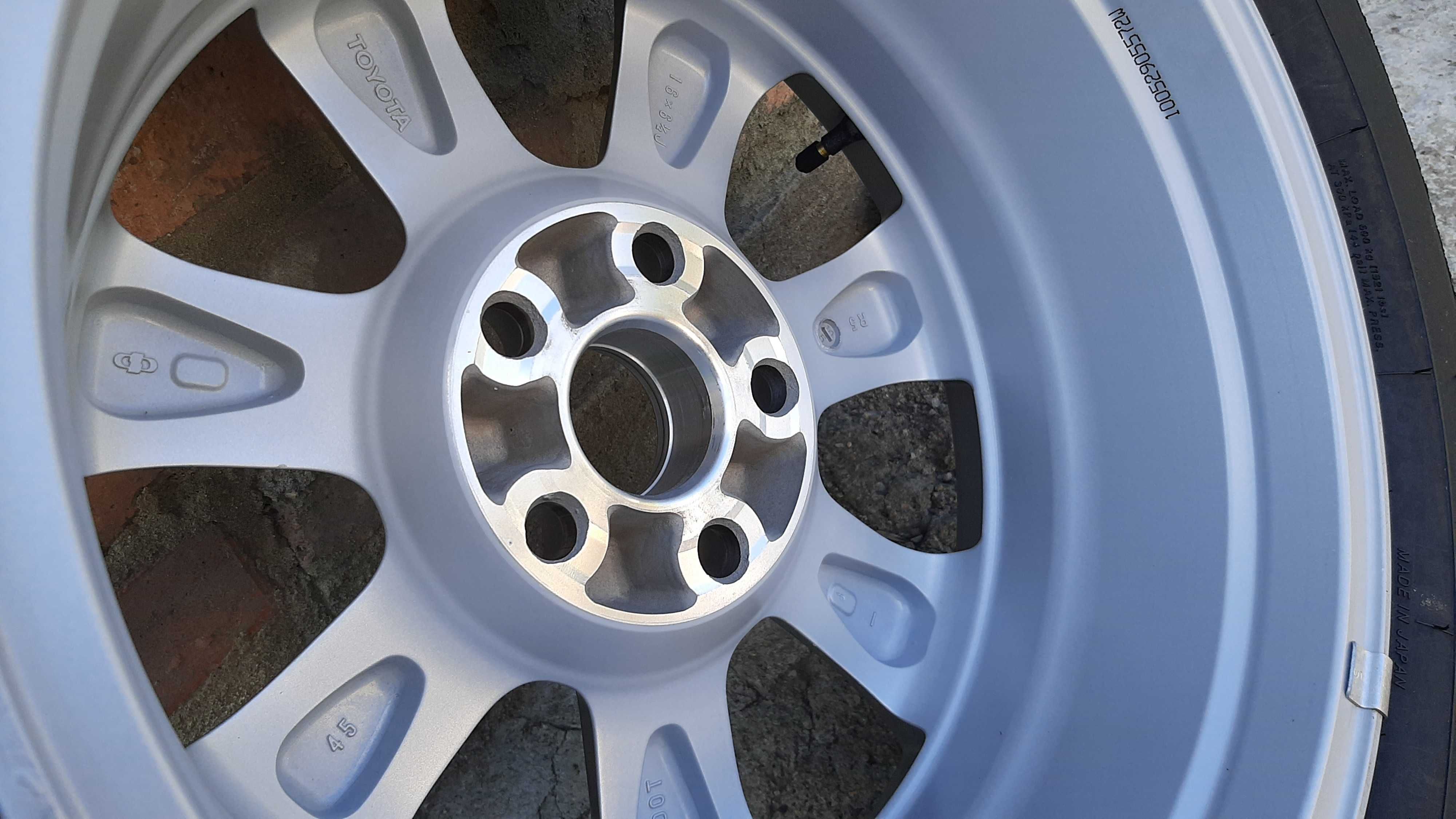 Диск Toyota Camry 5x114.3 R16 новий оригінальний 1 шт