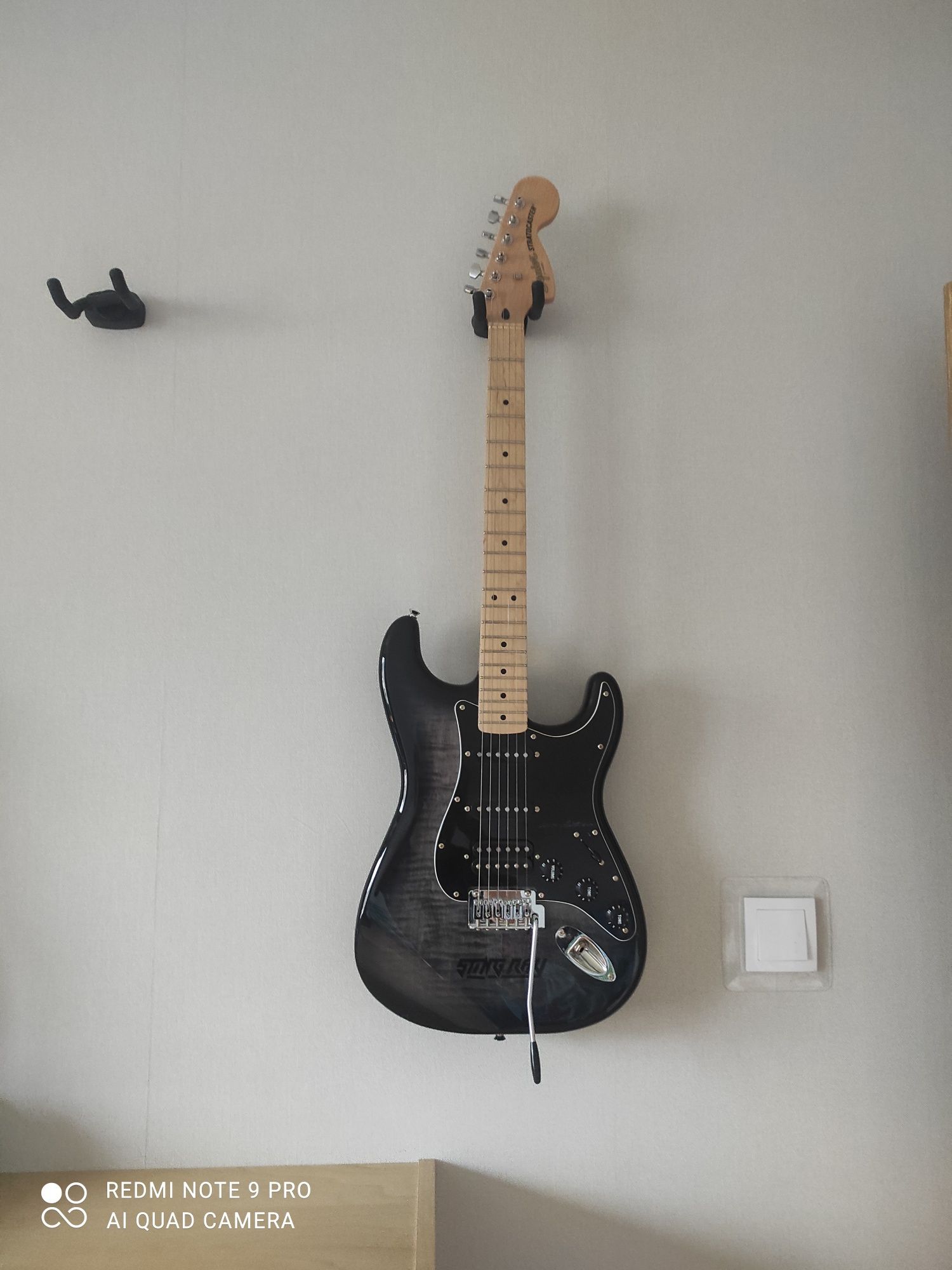 Gitara elektryczna Squier