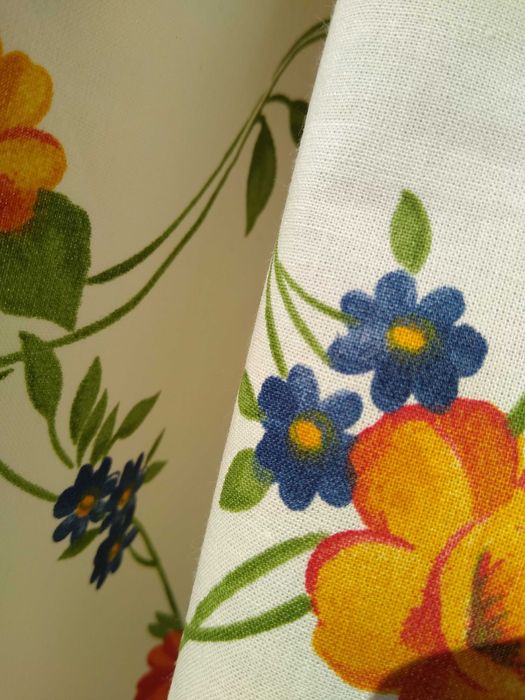 Zasłonki z podwiązkami