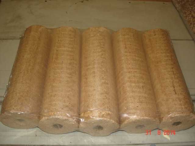 Brykiet drzewny do pieca i kominka z dostawą do domu Orzysz, okolice