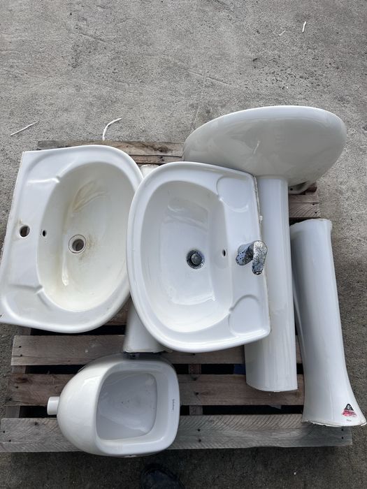 Sanitarios e lavatorios