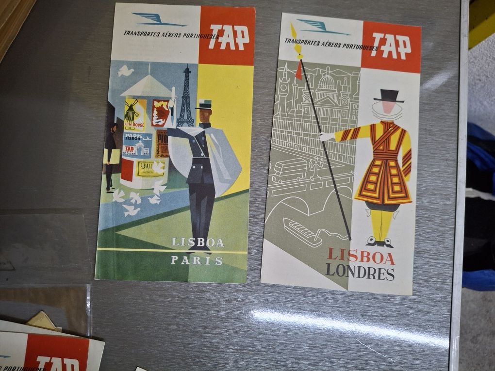Folhetos antigos tap Portugal aviacao anos 60 com mapas paris Londres