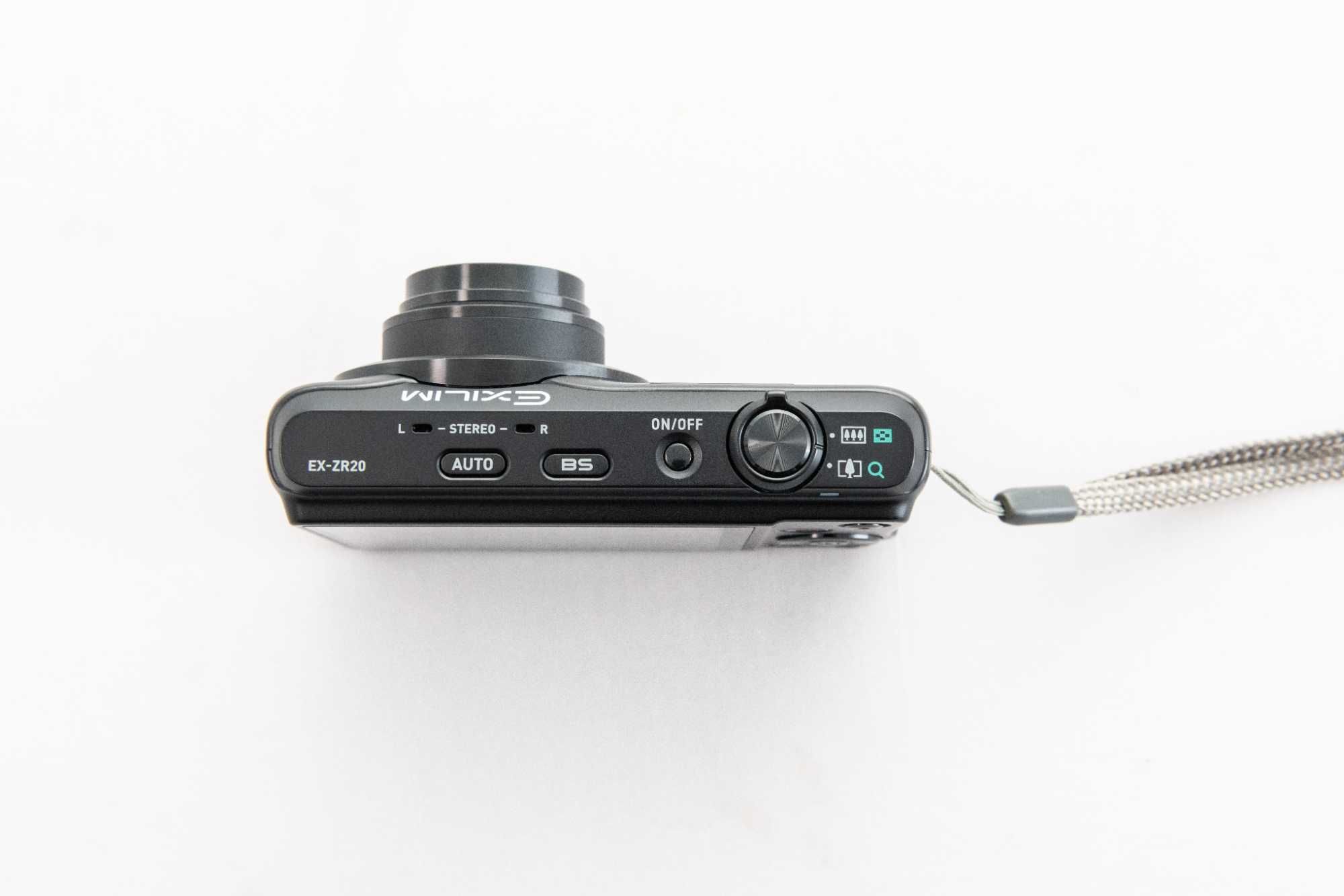 Aparat cyfrowy Casio Exilim HS EX-ZR20 komplet + karta pamięci 8GB