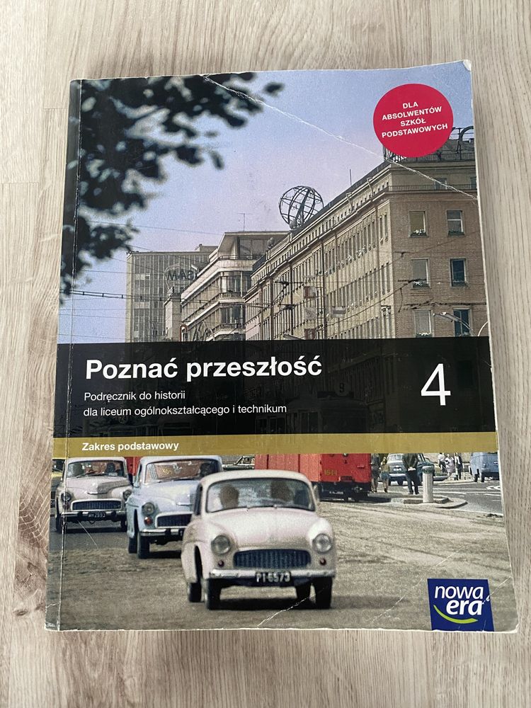 podręcznik poznać przeszłość 4